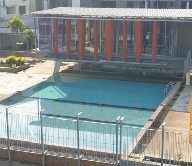 Cyberjaya Apartamento | Cyberia Crescent Cyberjaya -3 Bedroom 8 pax