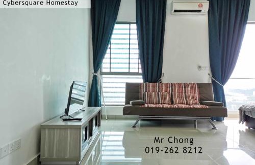 Cyberjaya Apartamento | Cybersqaure Studio Suites with Netfilx @10 min walking distance to McD