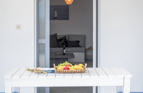 Milos Casa | Cyclades Whisper