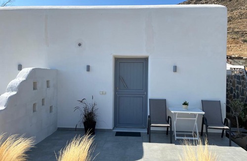 Naxos Town Apartamento | Cycladic apartment on the hill with beautiful views!!