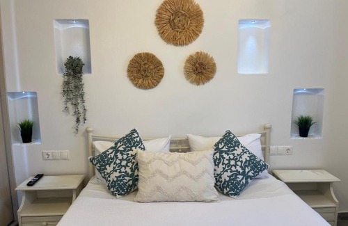 Naxos Town Apartamento | Cycladic apartment on the hill with beautiful views!!