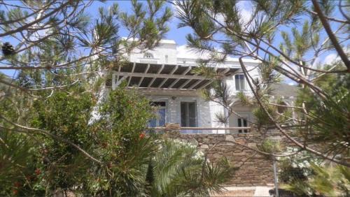 Ydrousa Villa | Cycladic Blue Andros Villa