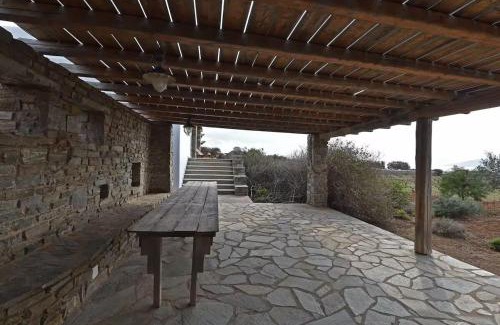 Paros Apartamento | Cycladic home in Kampos by GHH