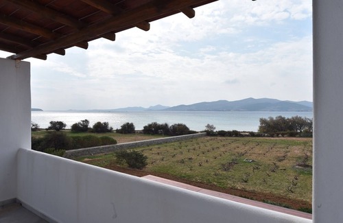 Paros Villa | Cycladic Villa in Kampos