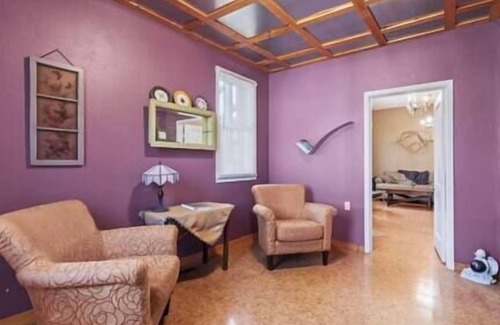 Elkader Apartamento | Cycle Suite – Cozy Downtown Retreat in Elkader