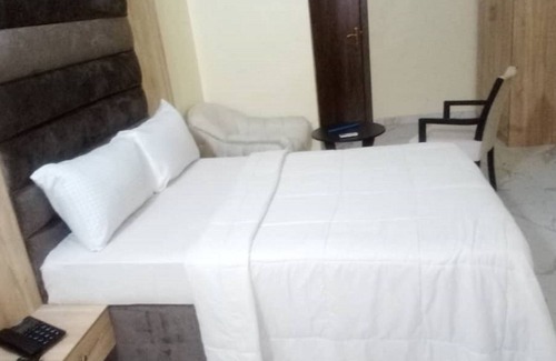 Apapa Hotel | Cynergy Suites Apapa