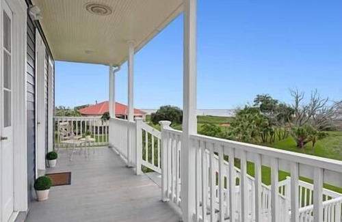Lafitte Cama Y Desayuno | Cypress Cottage R4