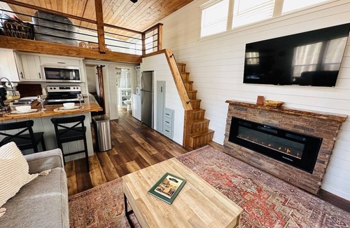 Belden Cabaña | Cypress - NEW Cottage in woods @ Moon Lake Farm - HOT TUB - LAKE - KAYAK - FISH