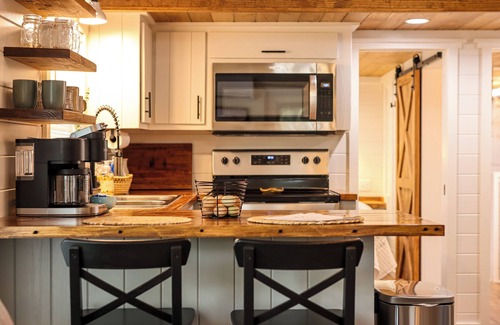 Belden Cabaña | Cypress - NEW Cottage in woods @ Moon Lake Farm - HOT TUB - LAKE - KAYAK - FISH