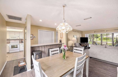 East Lake Woodlands Casa | Cypress Place | Your Serene Retreat near Tampa!