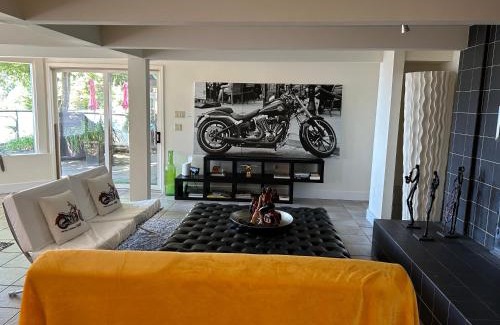 Upper Lonsdale Casa | Cypress: Private Bedroom/Bathroom/Office, with Shared Pool, Hot tub