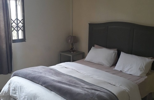 Greater Johannesburg Metropolitan Area Casa | Cyrildene Lodge