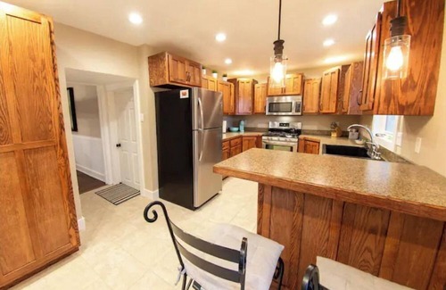 Ames Casa | Cy’s Nest- Walk to Jack Trice & Hilton