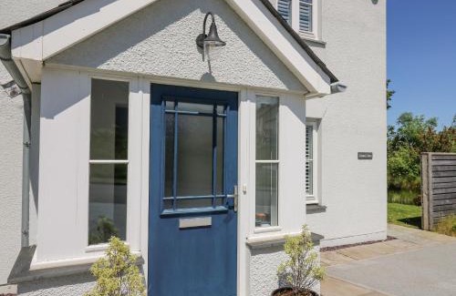 Newport Casa | Cysgod Y Garn