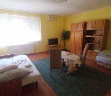 Mezohegyes Casa | Dékány vendégház