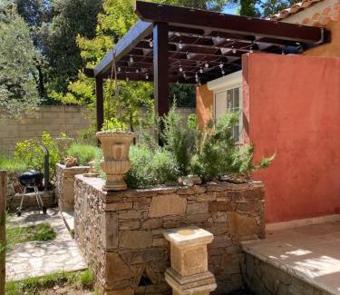 Nans-les-Pins Apartamento | Dépendance individuelle