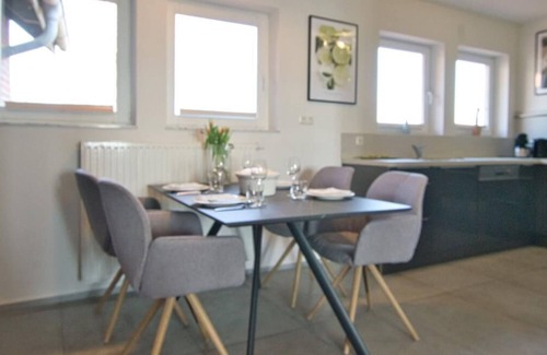 Lembruch Apartamento | Dümmerdiva - Exquisite Wohnung mit Traumhaftem Seeblick