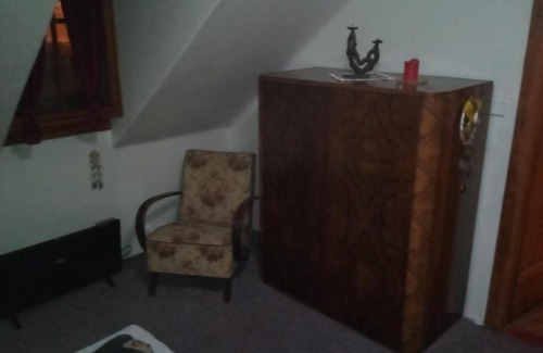 Mimon Casa | Dům s čajovnou a kavárnou (podkroví)