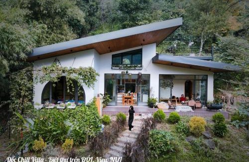 Quoc Oai Villa | Dốc Chill villa view núi, 3PN, biệt lập riêng khu, bể bơi vô cực, gần Ba Vì, Hà Nội