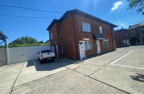 Belhez Apartamento | D-012 Bel appart et balcon climatisé parking privé gratuit sur demande