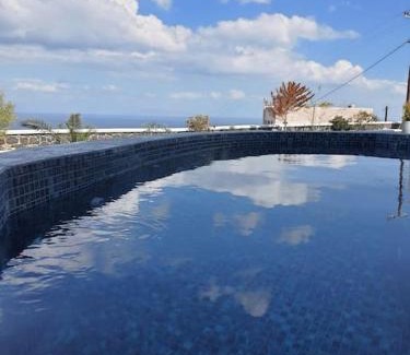 Vourvoulos Apartamento | D' amigos Superior Cave House with outdoor hottub