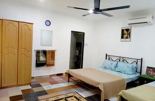 Alor Gajah Casa | D Anjung Homestay Aisy