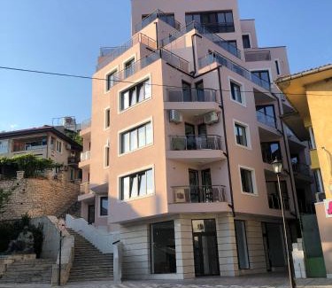 Balchik Apartamento | D'arte Studio