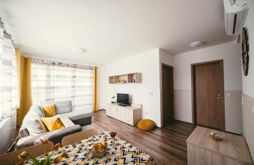 Balatonlelle Apartamento | D&B Lelle Apartman