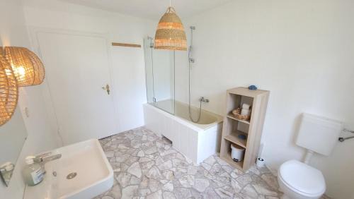 Niedenstein Apartamento | D&B staycation Ferienpark
