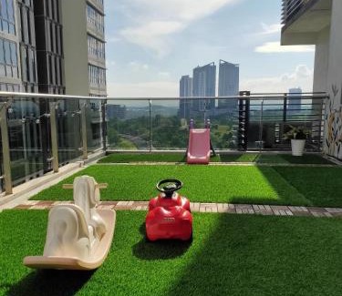 Medini Apartamento | D Bunga مسلم Homestay Pool View Legoland Nusajaya