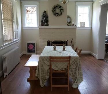 Brookland Casa | D.C.'s Brookland house Pets are Welcome!
