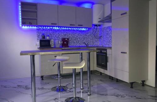 Jibert Apartamento | D&D Apartment's Delightful home with parking!