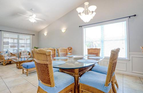 Riviera Beach Casa | D & D Marlin House