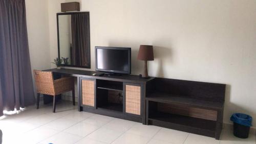 Endah Apartamento | D'Faqih Studio @ Gold Coast Morib