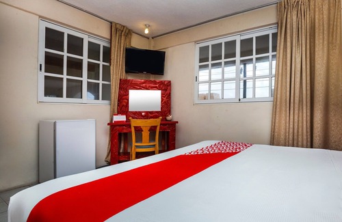 Centro - Supmza 001 Hotel | D Gomar