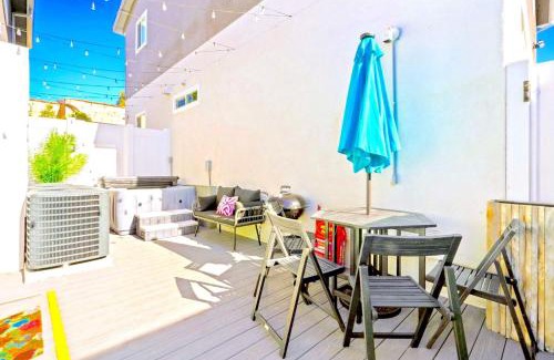 North Hollywood Apartamento | D- Hip NoHo Haven Hot Tub - Family - Parking