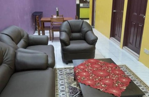 Taman Aman Casa | D'illahs Homestay