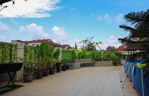 Bukit Indah Casa | D'joysty