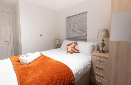 London Borough of Hounslow Casa | D'Luxe 5 beds Home in Twickenham London