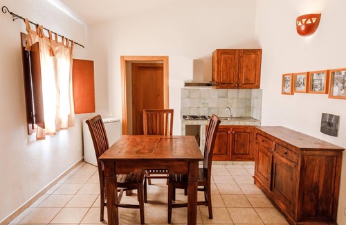 Badesi Apartamento | d Pietraia 07B Bilo - Una Habitación Piso, Capacidad 4
