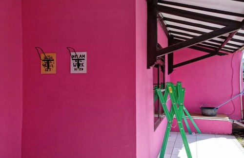 Serang Casa | D'Pinky House