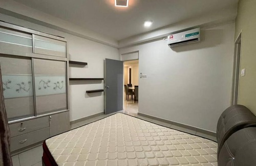 Daerah Kulai Apartamento | D'putra Suite condo Johor Premium Outlet Senai airport