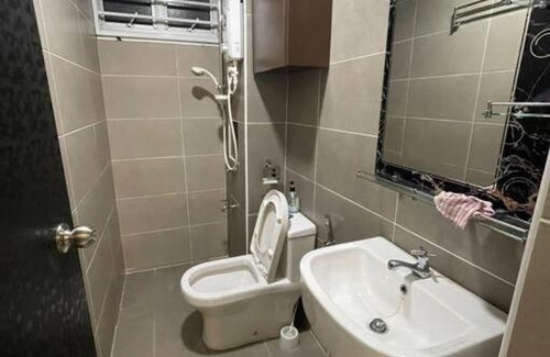 Daerah Kulai Apartamento | D'putra Suite condo Johor Premium Outlet Senai airport