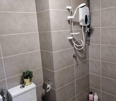 Sungai Buloh Apartamento | D'Sara Sentral 5 PAX Netflix TV 5 min sb hospital