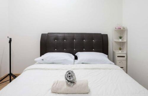 Sungai Buloh Apartamento | D’sara Sungai Buloh Sentral MRT Linked 二间房可4人入住