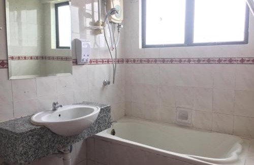 Alor Gajah Apartamento | D savoy @ Famosa by MR