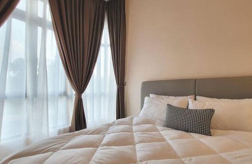 Setia Tropika Apartamento | D'Secret Tropika - 2 Bedrooms 4 Pax, Free Parking