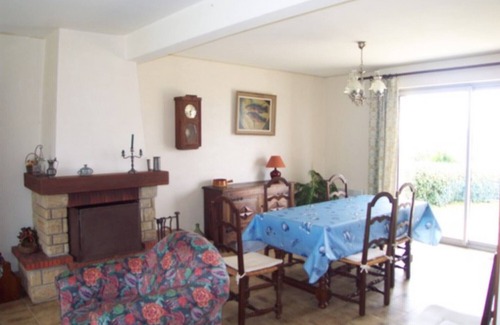 Plonevez-Porzay Villa | D5002- VILLA EN JARDIN UBICADO A 150M DE LA PLAYA DE KERVEL