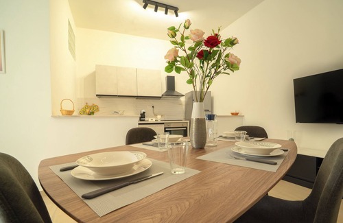 Barcellona Pozzo di Gotto Apartamento | [Da Mimmo] Large apartment, near the sea, free parking