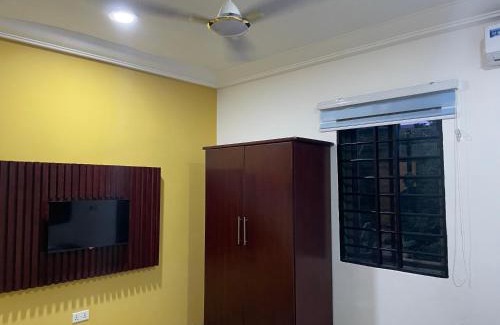 Aburi Hotel | da palm inn